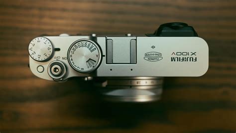 Hands-on Look at the New Fujifilm X100V With Sample Photos | Fstoppers