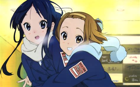 Online crop | screenshot of two female anime character hugging each other HD wallpaper ...