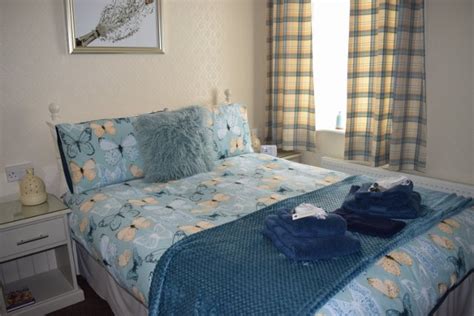 Room 2 – Blackpool Accommodation