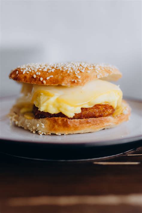 BREAKFAST SANDWICH