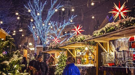 Pop Up Christmas Markets to Discover in Montreal! - EC Montreal Blog