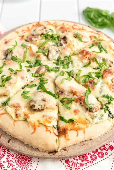 Chicken Bacon Mushroom Pizza with Creamy Spinach Sauce