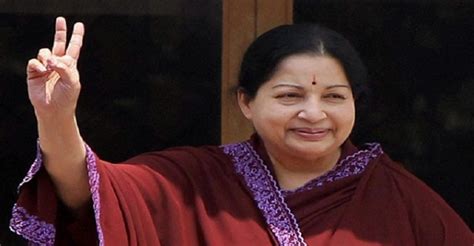 Jayalalithaa Biography, Age, Death, Husband, Children, Family, Caste, Wiki