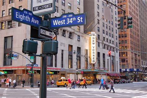 Holiday Area: Hotels Near West 34th Street in New York City