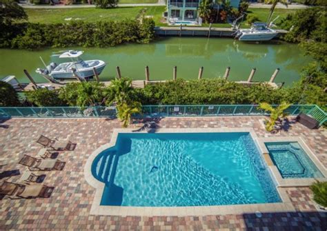 Florida Keys Vacation Villas Waterfront Family Friendly Pool Spa Deep ...