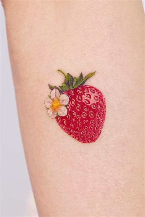 37 Best Strawberry Tattoo Ideas