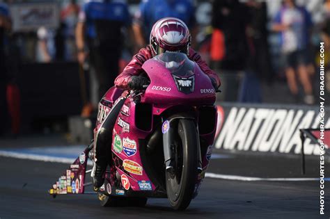 2022_0918_nhra_angie_smith | Dragbike.com