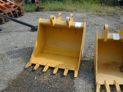 Backhoe Buckets for Sale New and Used | Phoenix Equipment Sales