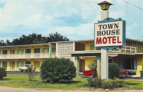 The Postcard Motel: Town House Motel - Kissimmee, FL