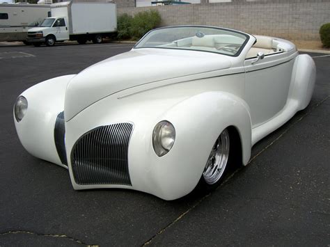 1939 Lincoln Zephyr - Information and photos - MOMENTcar