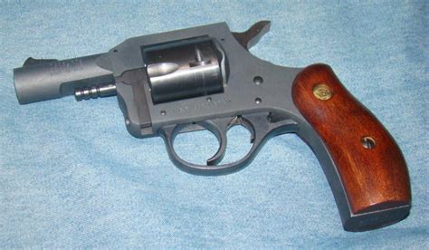 NEF Model R73 .32 H&R Revolver