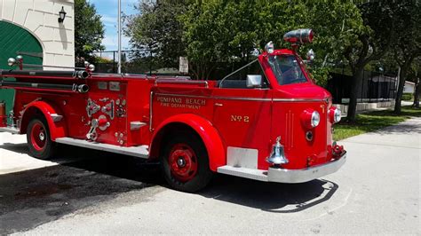 Pompano's second fire truck a 1949 American LaFrance 700 series - YouTube