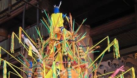 The "Igbo Ijele Mask" at Disney's Animal Kingdom Lodge, Walt Disney World Resort, Florida.