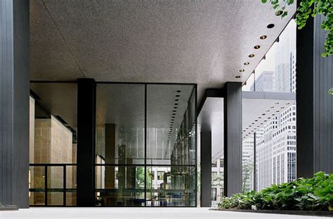 AD Classics: Seagram Building / Mies van der Rohe | ArchDaily