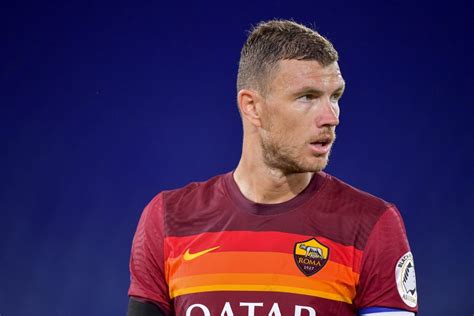 Roma Propose Edin Dzeko Exchange For Inter's Christian Eriksen, Italian ...