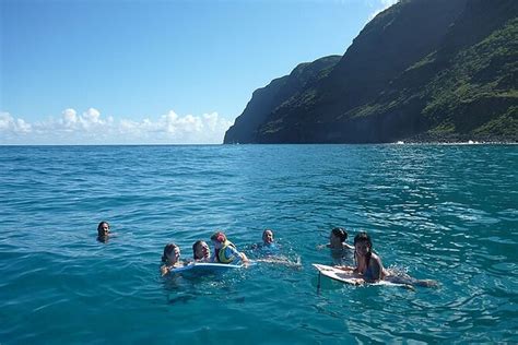 Kauais Ultimate Na Pali Coast Zodiac Snorkeling & Sea Cave Eco Adventure