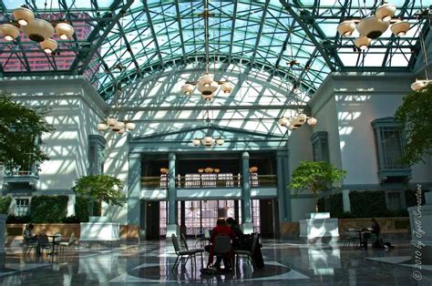 Chicago - Architecture & Cityscape: Harold Washington Library - Atrium