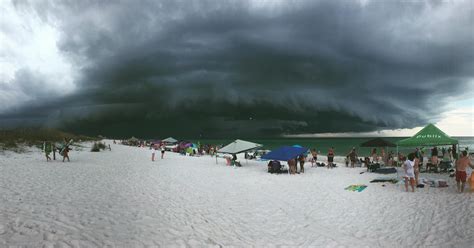 Storm on the beach in Destin, FL : r/weather