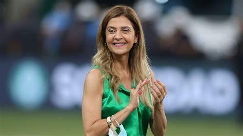 Palmeiras president hosts female-only news conference - ESPN