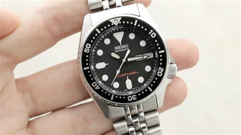 Seiko SKX013 [REVIEW] The Best Dive Watch For Small Wrists • The ...