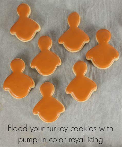 Thanksgiving Turkey Cookies | Lil' Miss Cakes