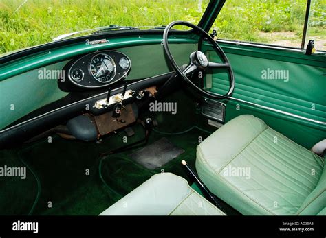 Mini dashboard hi-res stock photography and images - Alamy