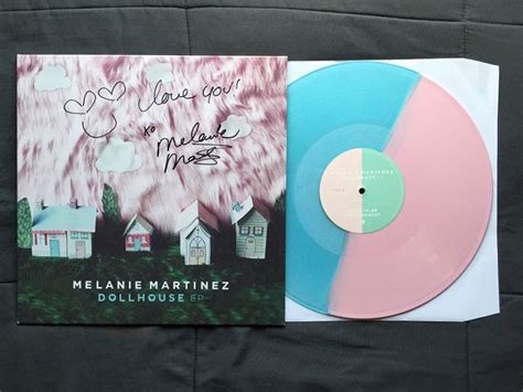 Melanie Martinez - Dollhouse Vinyl LP EP Pink & Blue Signed! | Melanie ...