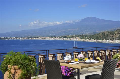 UNAHOTELS Capotaormina - Elysea Holidays