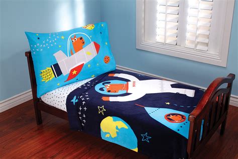 Carter's 3 Piece Toddler Set, Space Adventure | Space toddler bedding, Space bedroom ideas ...