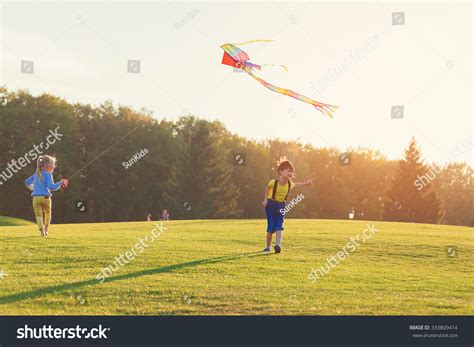 Kite Flying Park Images: Browse 5,679 Stock Photos & Vectors Free ...