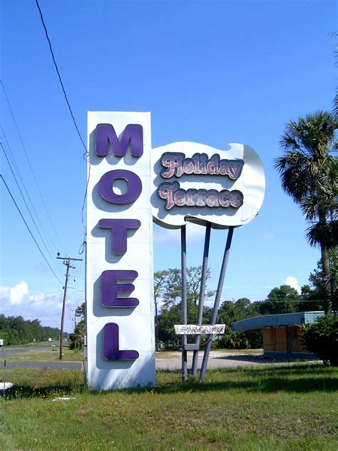 Holiday Terrace Motel - Hilliard, Florida Florida Hotels, Old Florida, Vintage Neon Signs ...