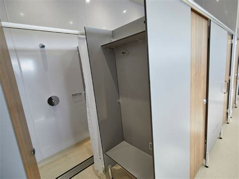 Commercial Shower Cubicle Supplier & Manufacturer - Dunhams