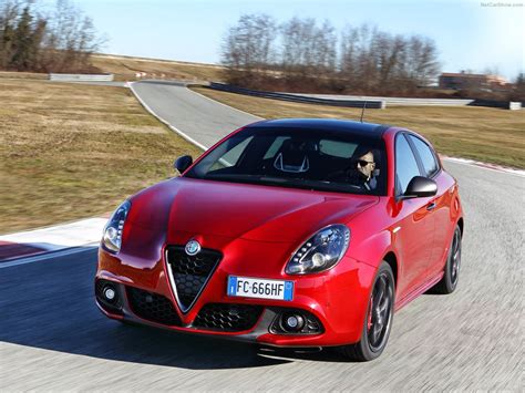 Car Pictures List for Alfa Romeo Giulietta 2022 Veloce (Bahrain ...