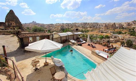 Roof Top Swimming Pool in Sultan Cave Suites Cappadocia