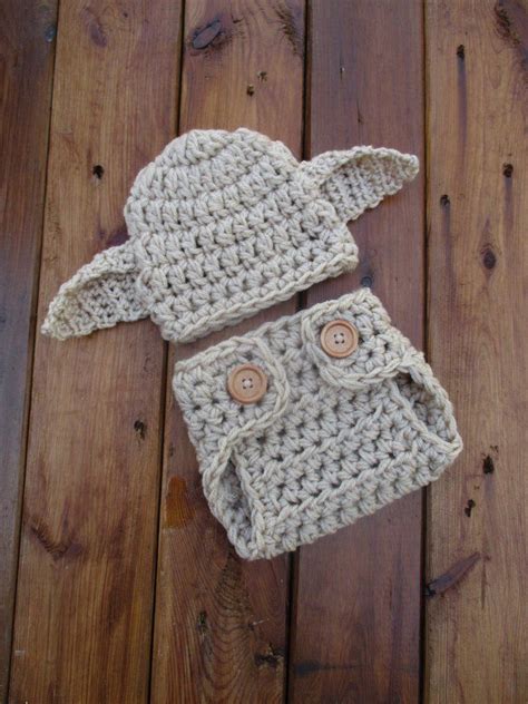 Get your baby dobby hat crochet pattern here for free. | Diy crochet diaper cover, Baby ...