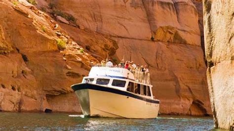 Antelope Canyon Lake Powell Boat Tour - Horseshoe Bend