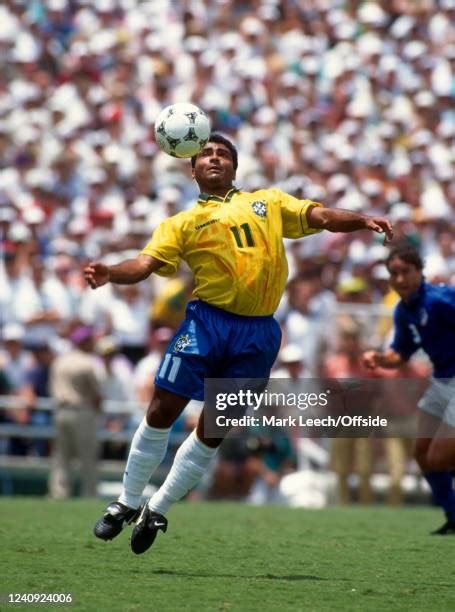 Romario 1994 Photos Photos and Premium High Res Pictures - Getty Images