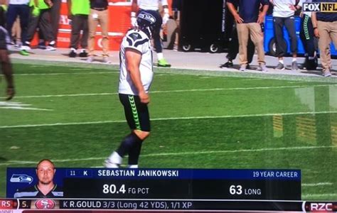 Sebastian Janikowski suffers hamstring injury on long field goal attempt