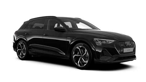 Audi e-tron gets more trim options in the UK