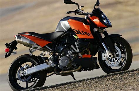 2012 KTM 200 Duke - Picture 436385 | motorcycle review @ Top Speed