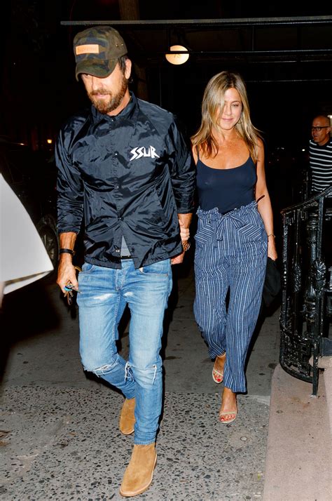 Jennifer Aniston and Justin Theroux Do Date Night Style at The Restaurant Where He Proposed | Vogue