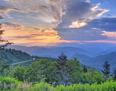 Blue Ridge Parkway | Scenic Drive Near Bryson City - America's Favorite Drive