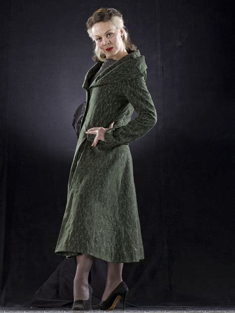 Pin på Narcissa Malfoy