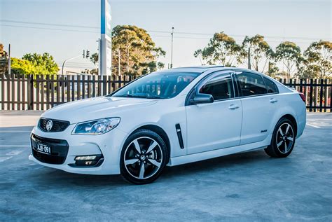 2016 Holden Commodore SV6 Black VF Series II Auto – Find Me Cars