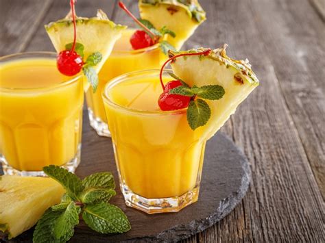 14 Sorprendentes Beneficios Para La Salud Del Jugo De Piña