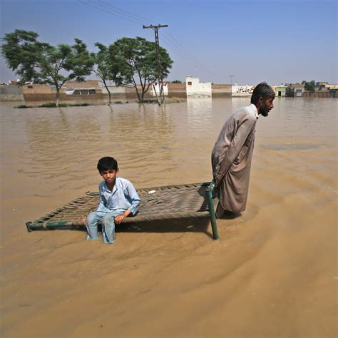 Why Pakistan Was Hit So Hard By Floods - The New York Times