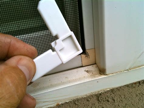 Thousand Oaks Screen Doors Mobile Installs | Screen Door and Window Screen Repair Service | 805 ...