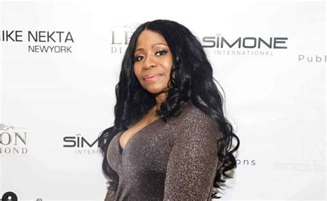 Carol Maraj Bio, Age, Family, Net Worth, Birthday, Nationality & Facts about Nicki Minaj's Mother