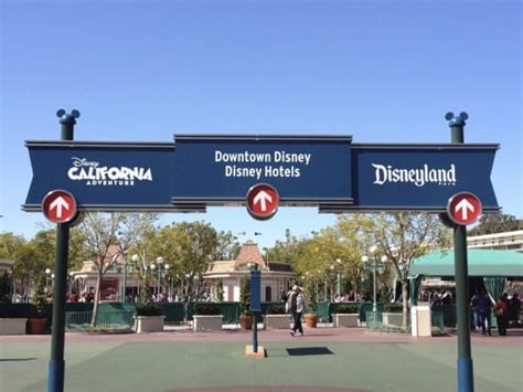 The Signs of Disneyland | Signs.com Blog