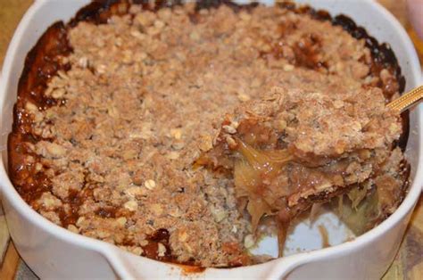 Rhubarb Crumble With Oats - Easy Dessert Recipe - Penny's Recipes